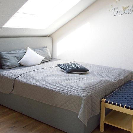 Neustadt-Aussicht - Grosse Wohnung Mit Balkon 德累斯顿 外观 照片