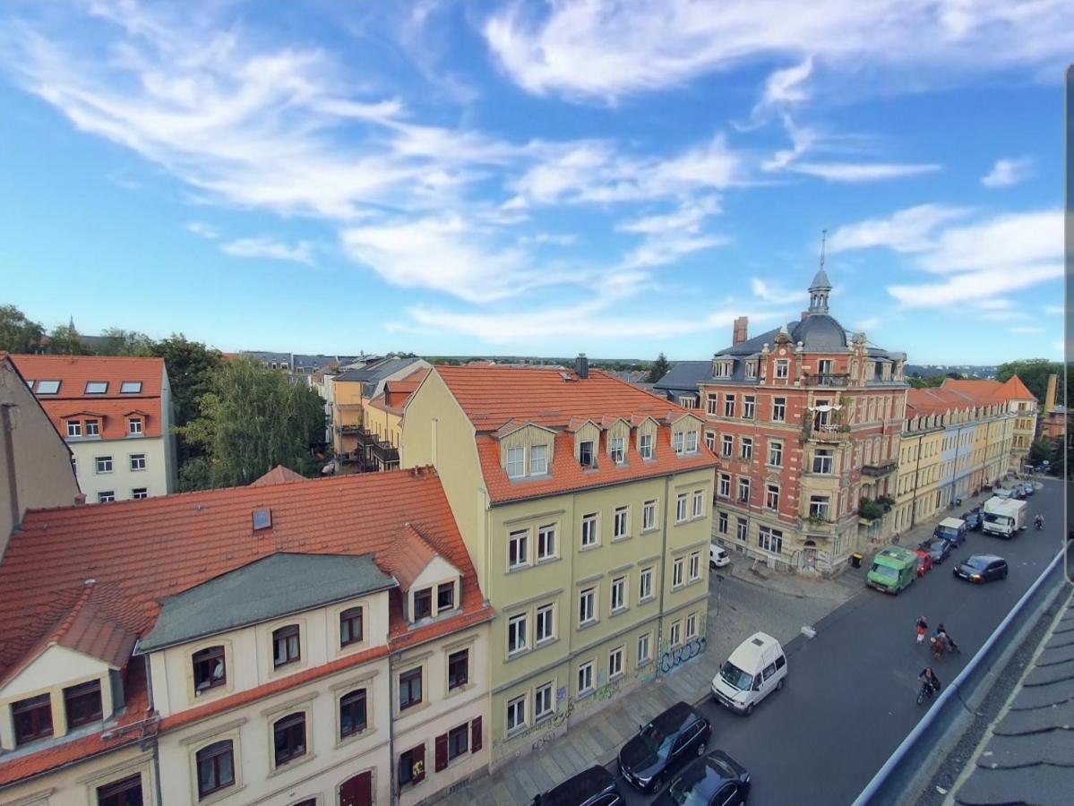 Neustadt-Aussicht - Grosse Wohnung Mit Balkon 德累斯顿 外观 照片