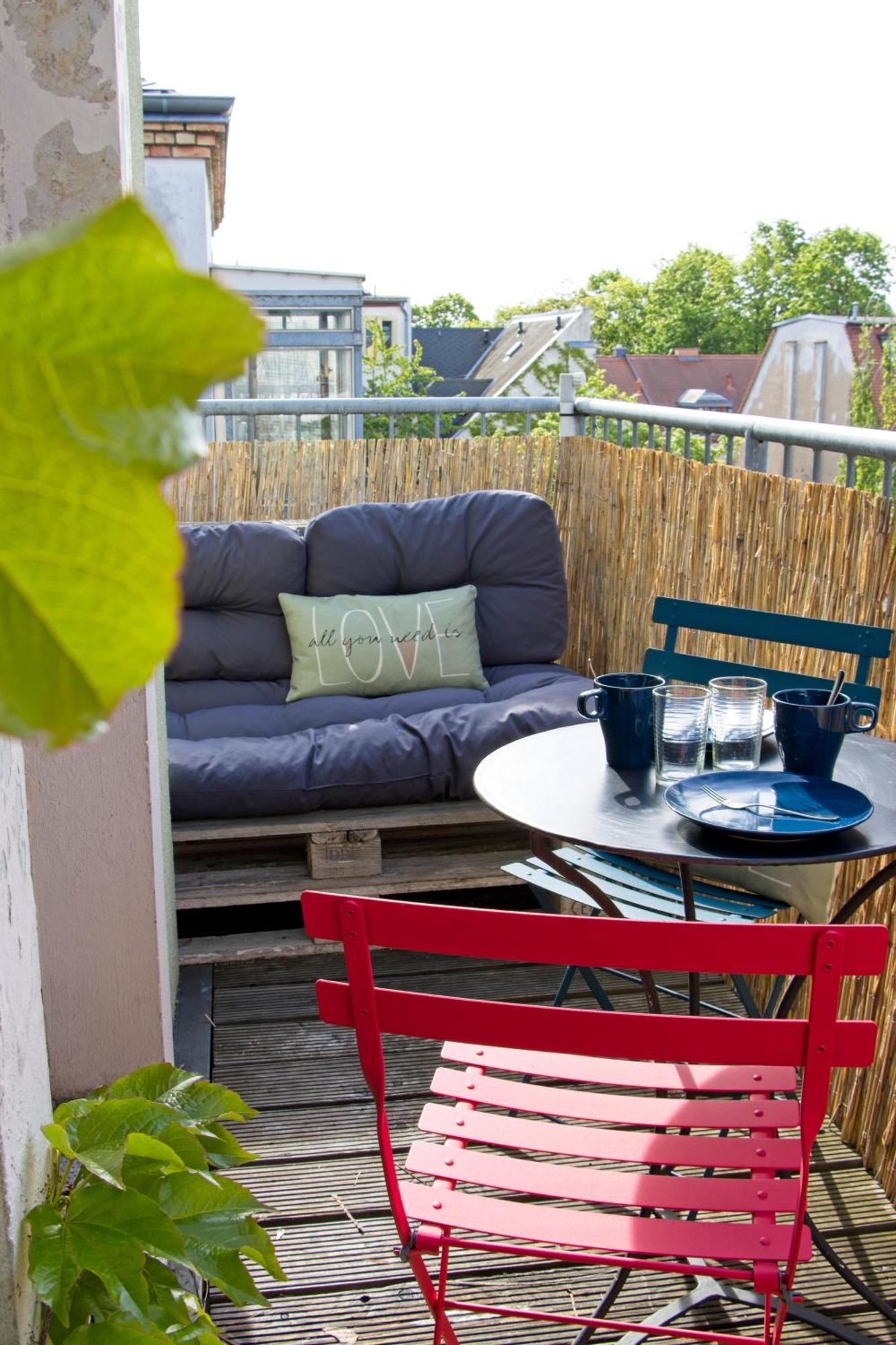Neustadt-Aussicht - Grosse Wohnung Mit Balkon 德累斯顿 外观 照片